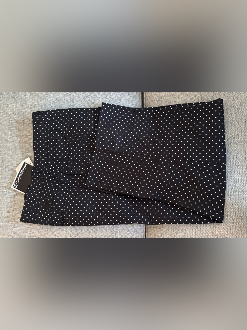 Stretch Polka Dot Capris - Black/White